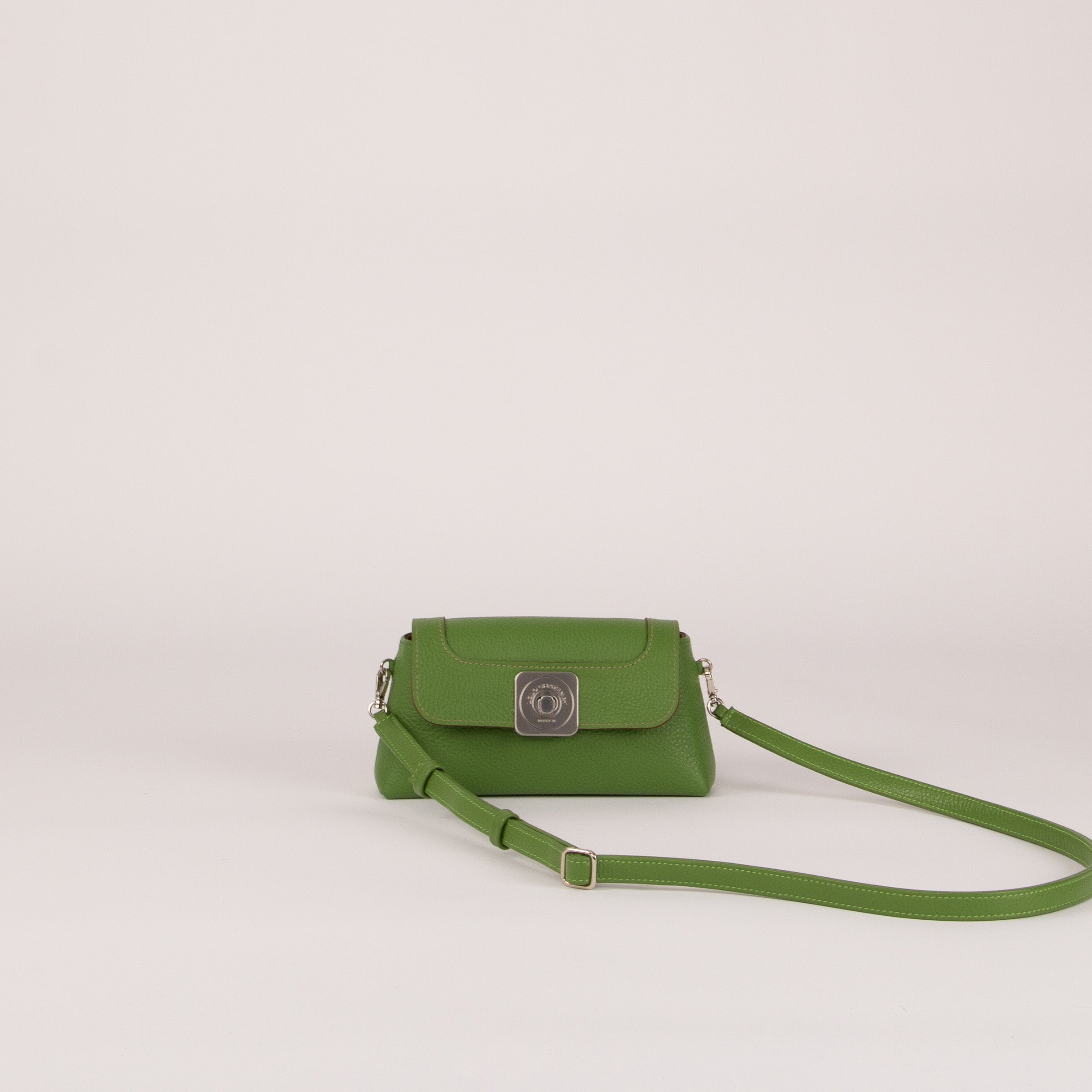 Nano XL Bag - Bubble Flap and Adjustable Shoulder Strap
