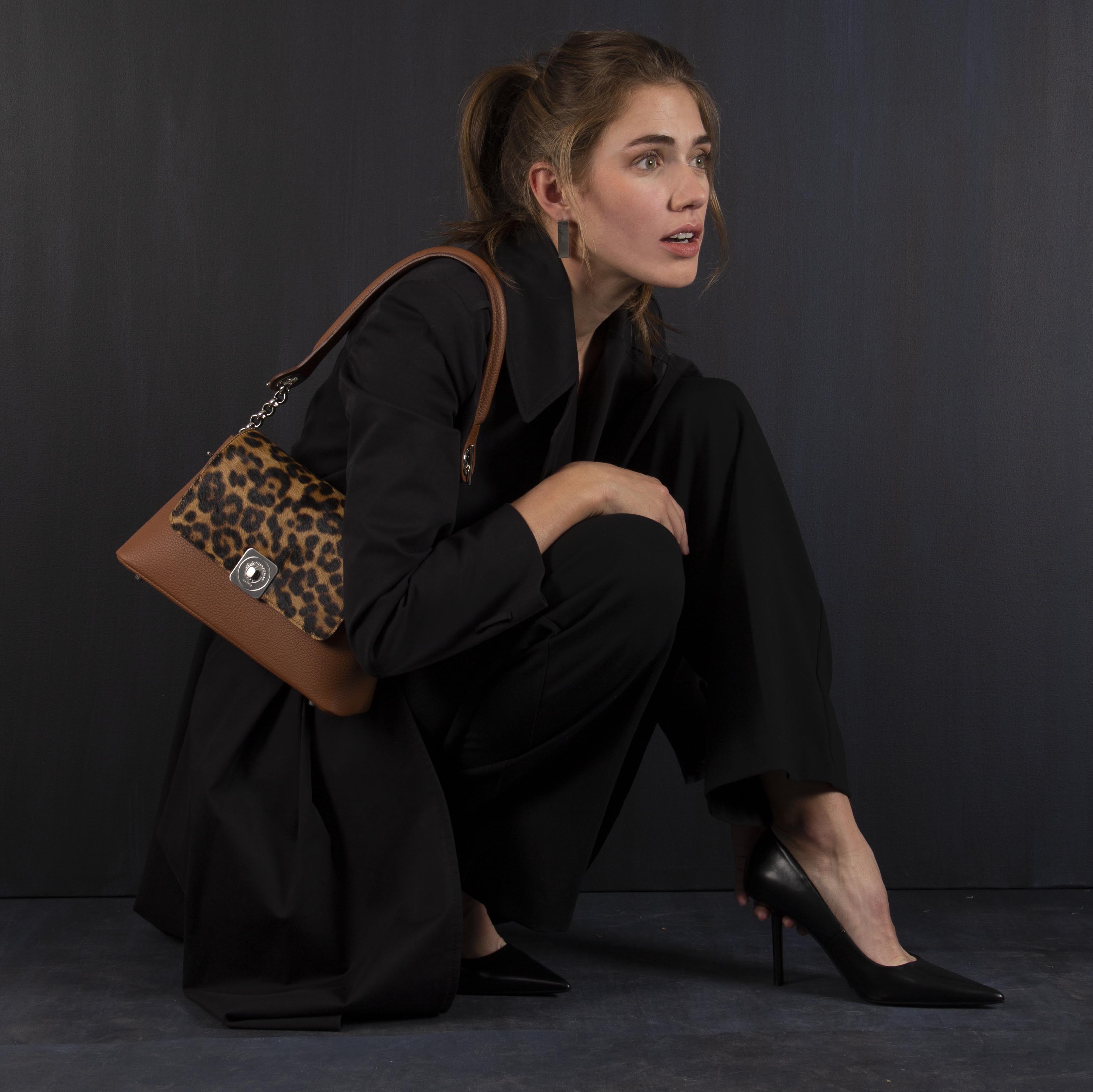 MEDIUM Bag - GUS Leopard Flap and Shoulder Handle