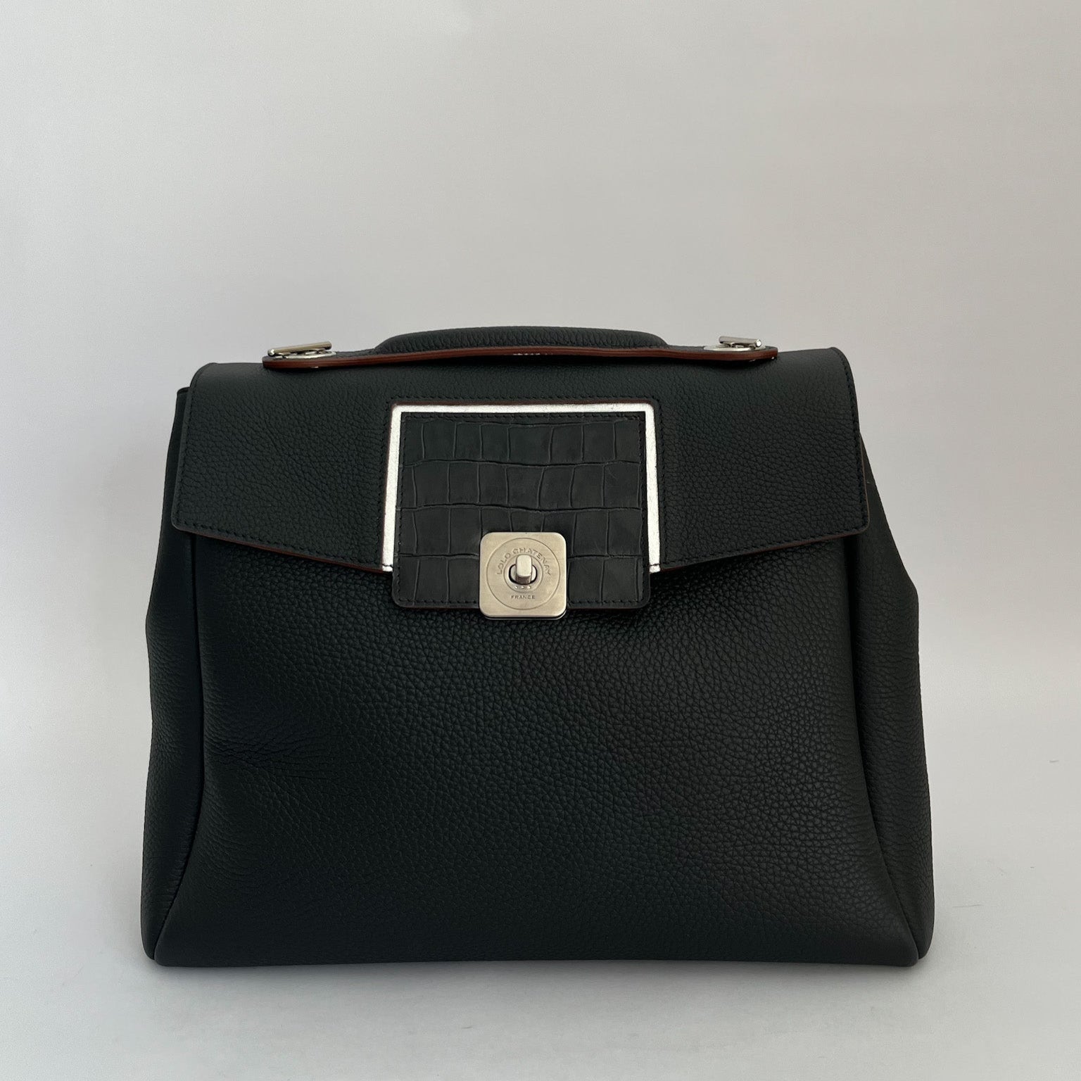 Small bag - Removable flap and shoulder handle