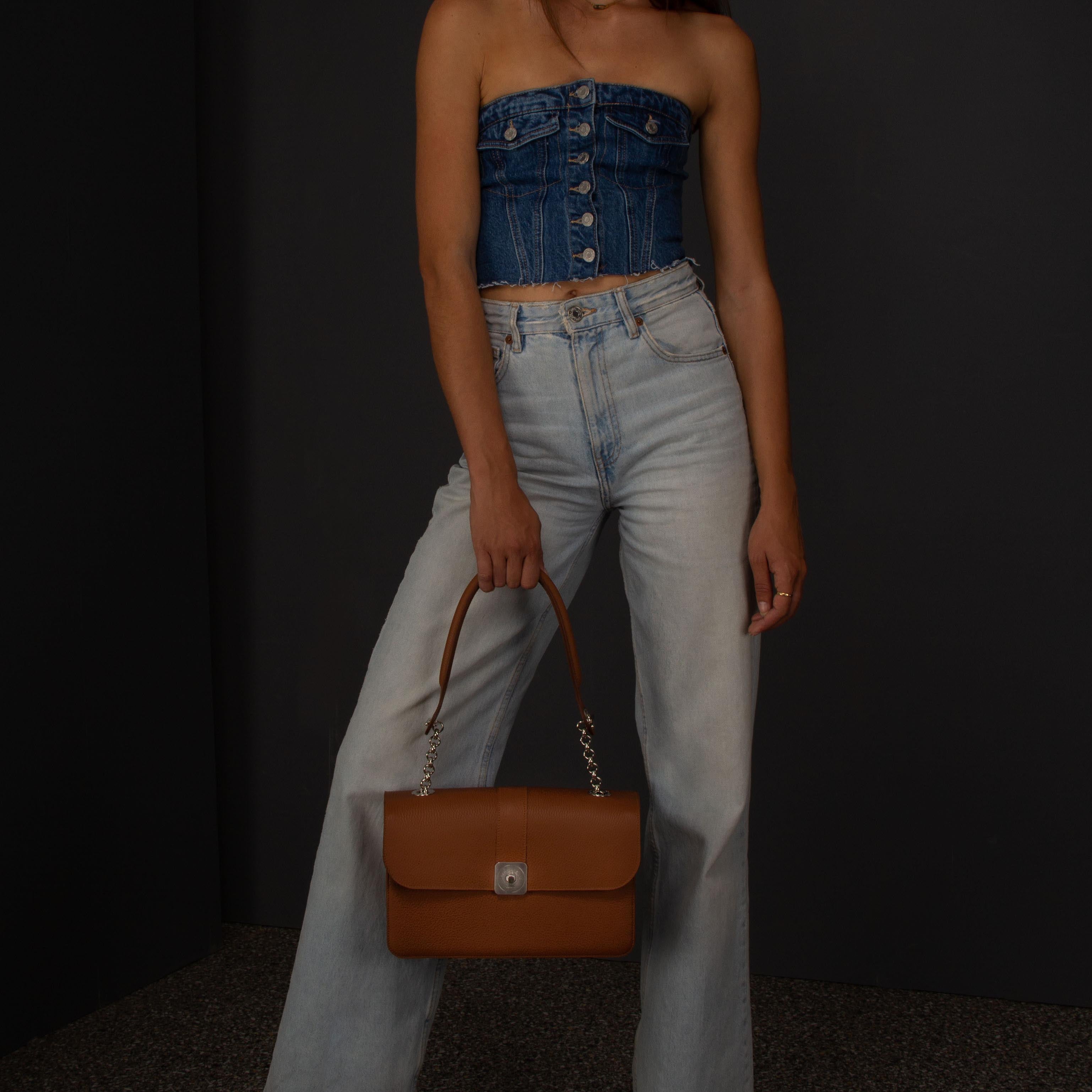Middle Bag - Desiree Flap and Shoulder Handle