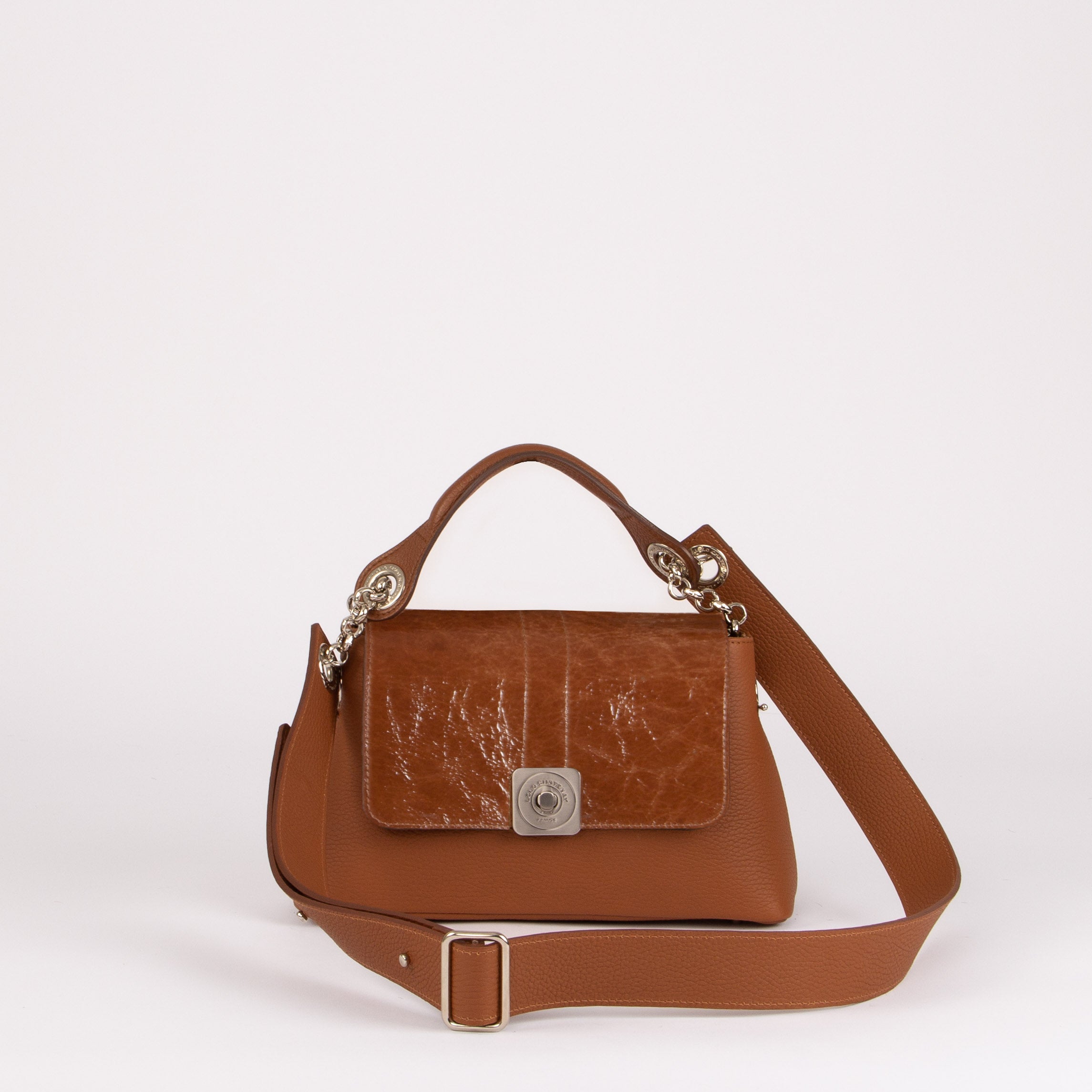 SAC - MEDIUM - CAMEL - RABAT - GUS - VERNIS - CAMEL - POIGNEE - MAIN - CAMEL - BANDOULIERE - LARGE - REGLABLE - CAMEL  - LOLO -CHATENAY