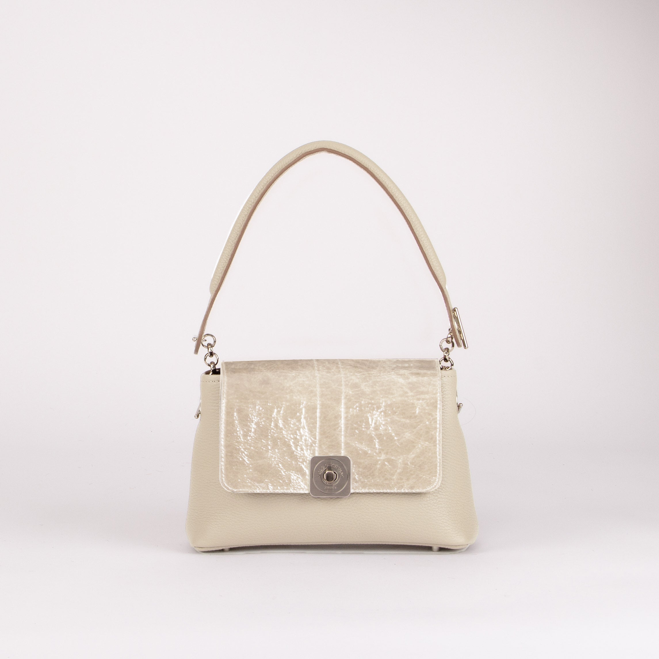 SAC - MEDIUM - PERLE - RABAT - GUS - VERNIS - PERLE - POIGNEE - EPAULE - PERLE - LOLO - CHATENAY