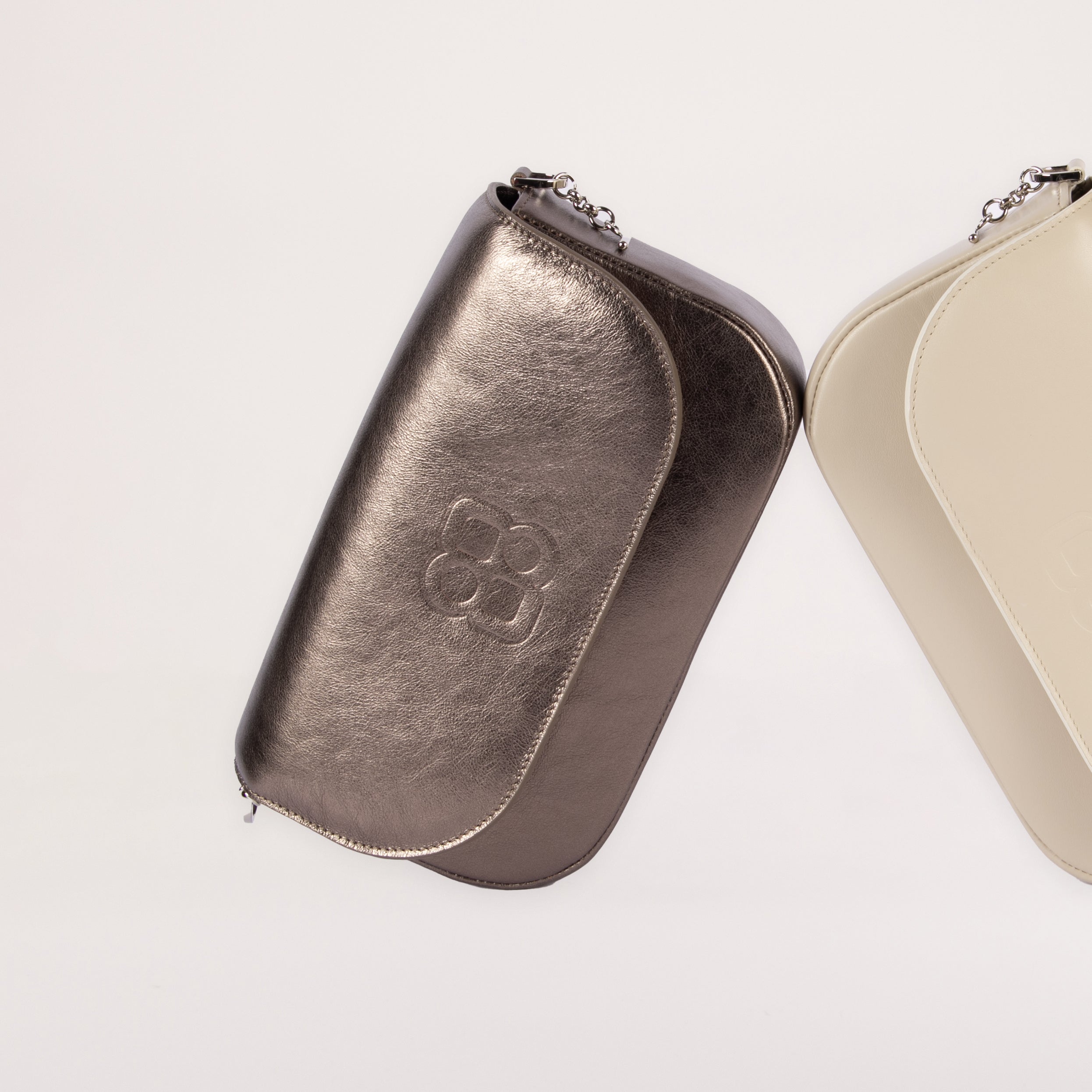 sac-jeanne-cuir-luxe-metallise-mordore-001-lolo-chatenay