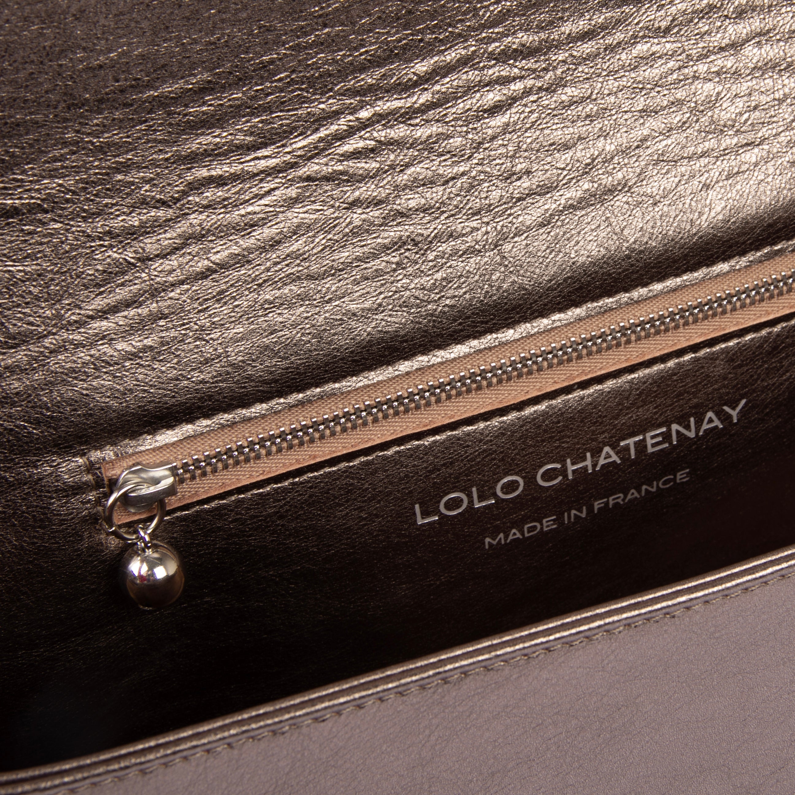sac-jeanne-cuir-luxe-metallise-mordore-interieur-004-lolo-chatenay