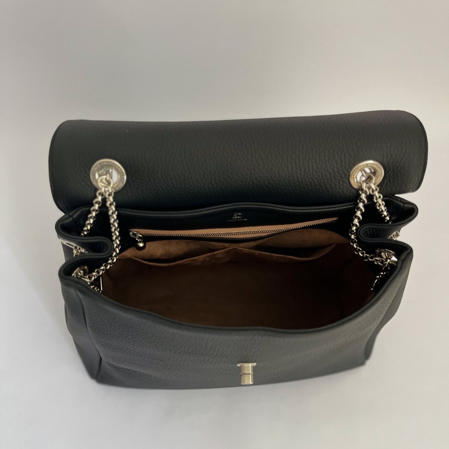 Small bag - Removable flap and shoulder handle