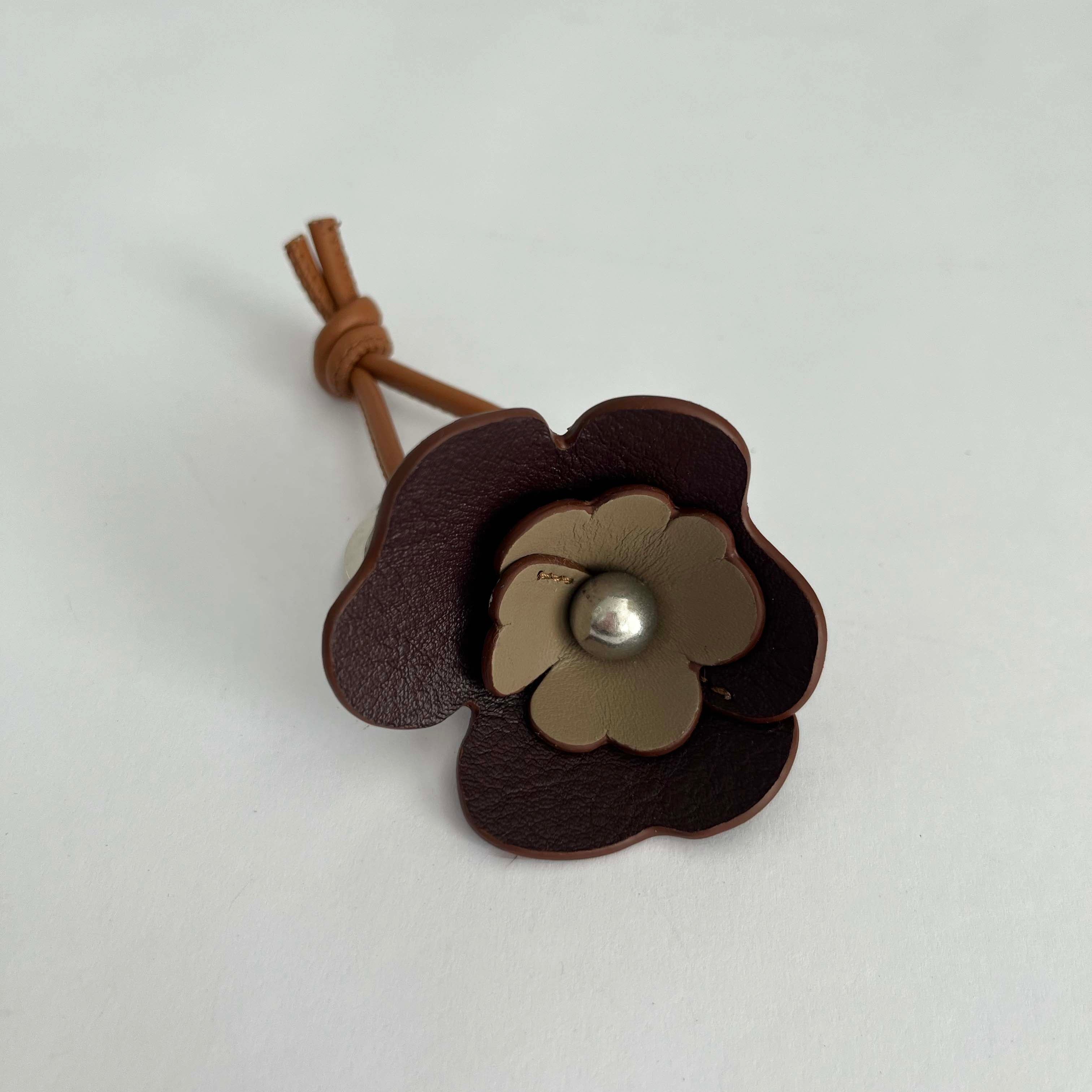 PORTE-CLÉS FLEUR