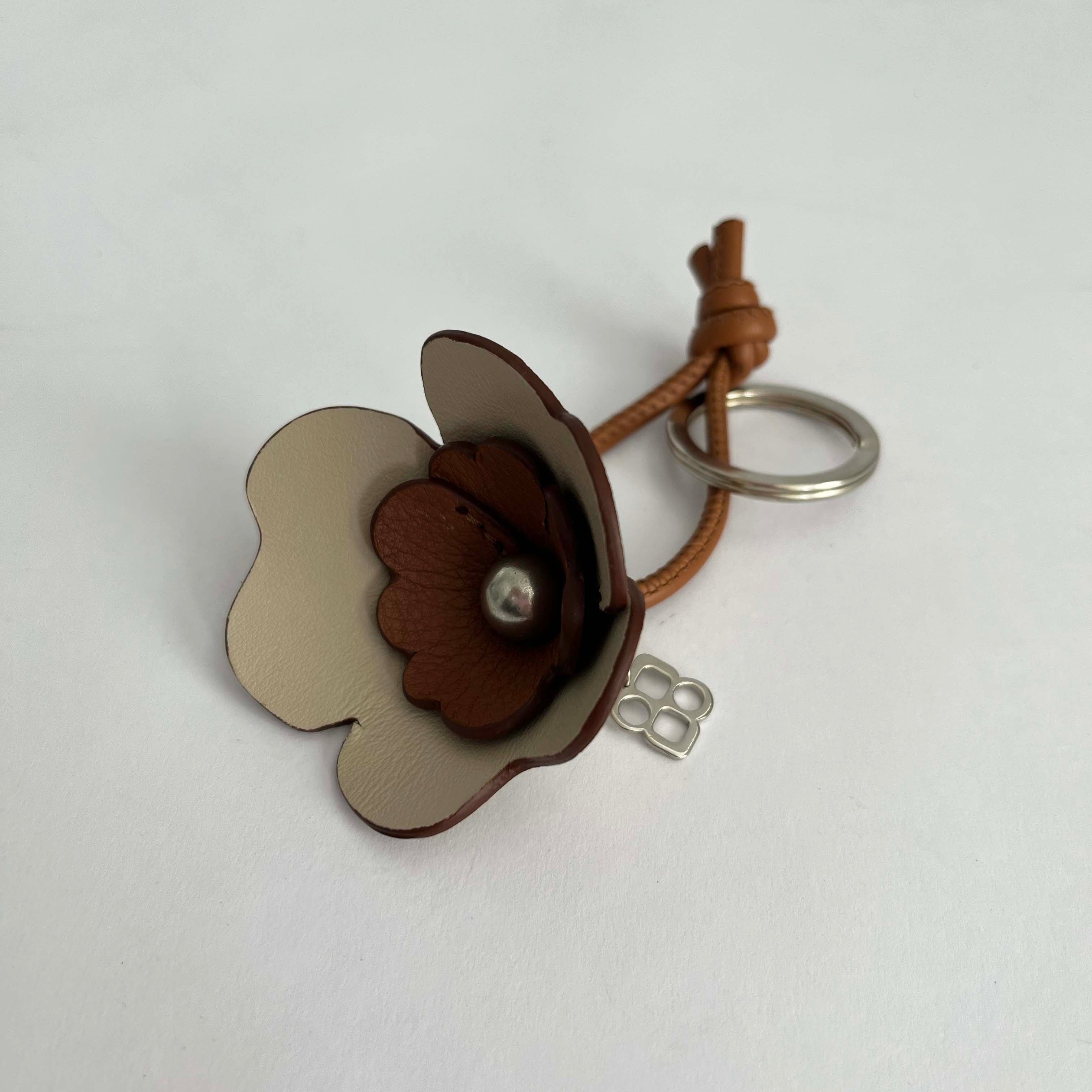 PORTE-CLÉS FLEUR